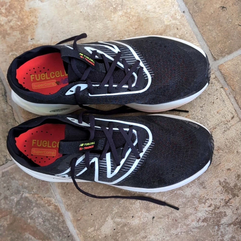 New balance fuelcell super comp